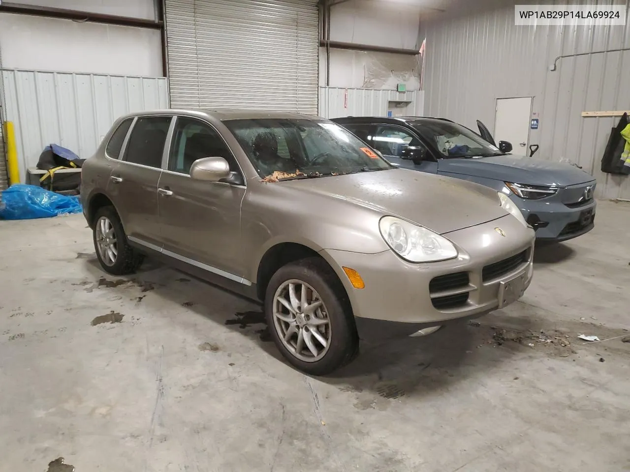 2004 Porsche Cayenne S VIN: WP1AB29P14LA69924 Lot: 41891875