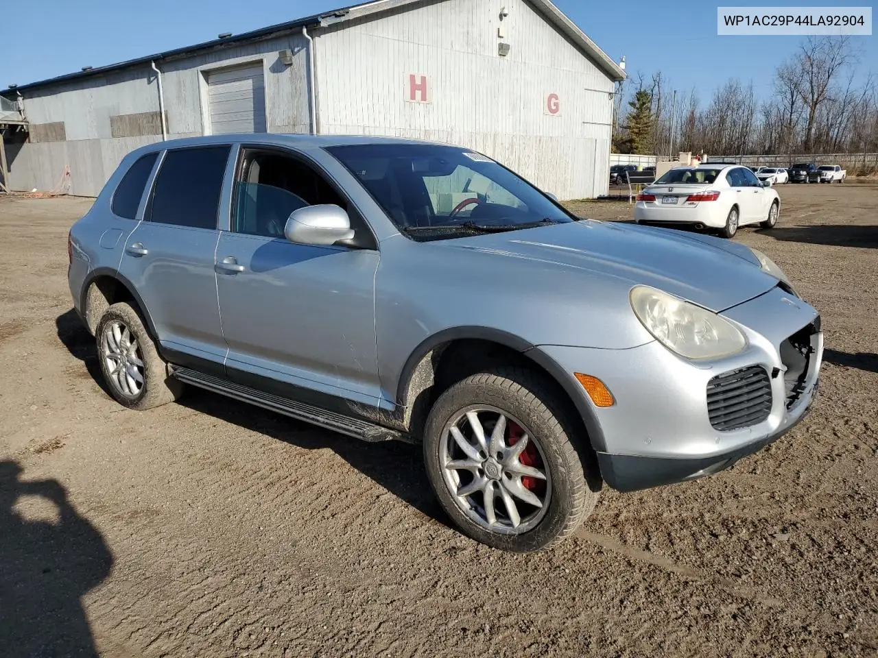 2004 Porsche Cayenne Turbo VIN: WP1AC29P44LA92904 Lot: 50638695