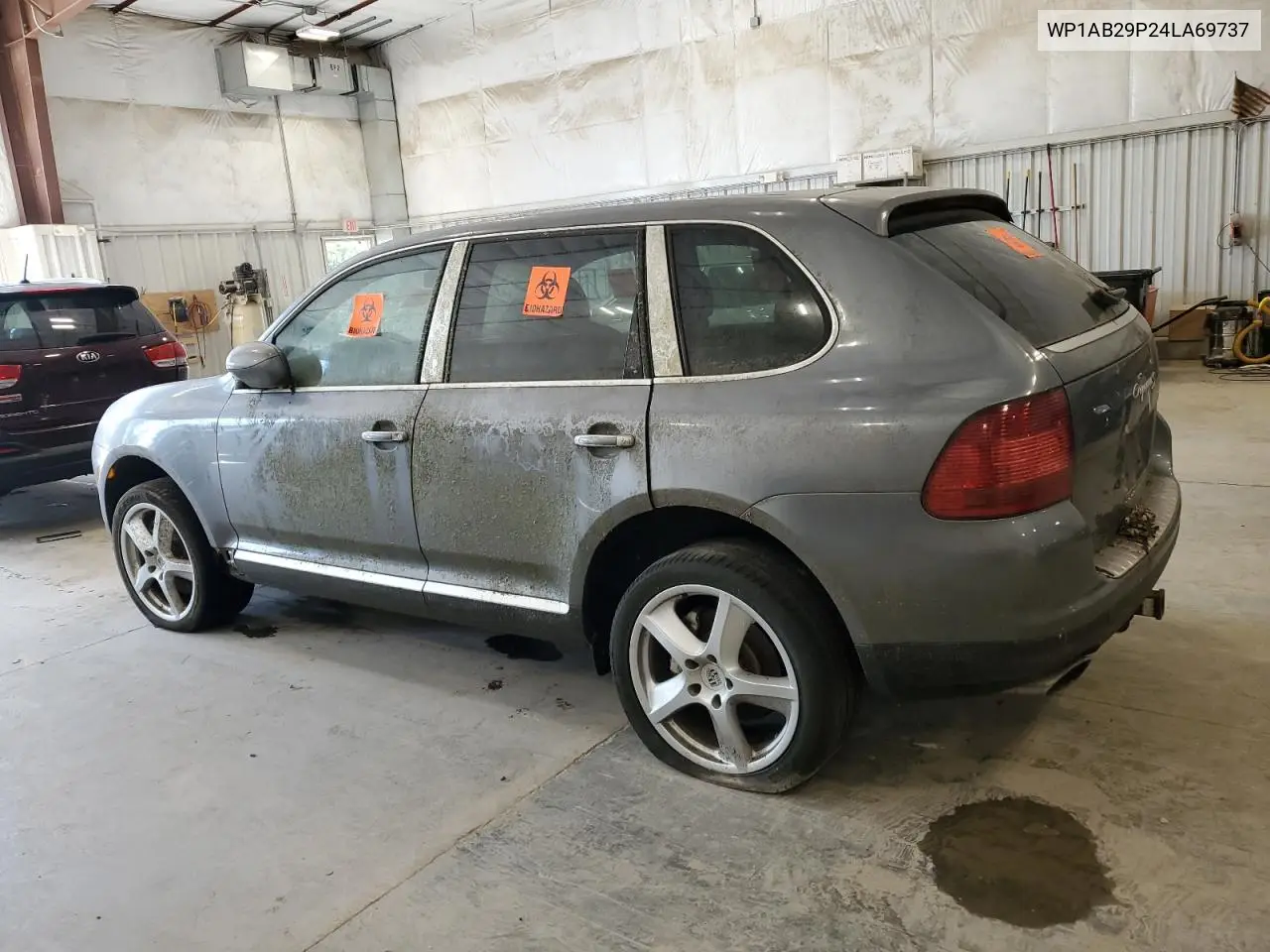 2004 Porsche Cayenne S VIN: WP1AB29P24LA69737 Lot: 59908245