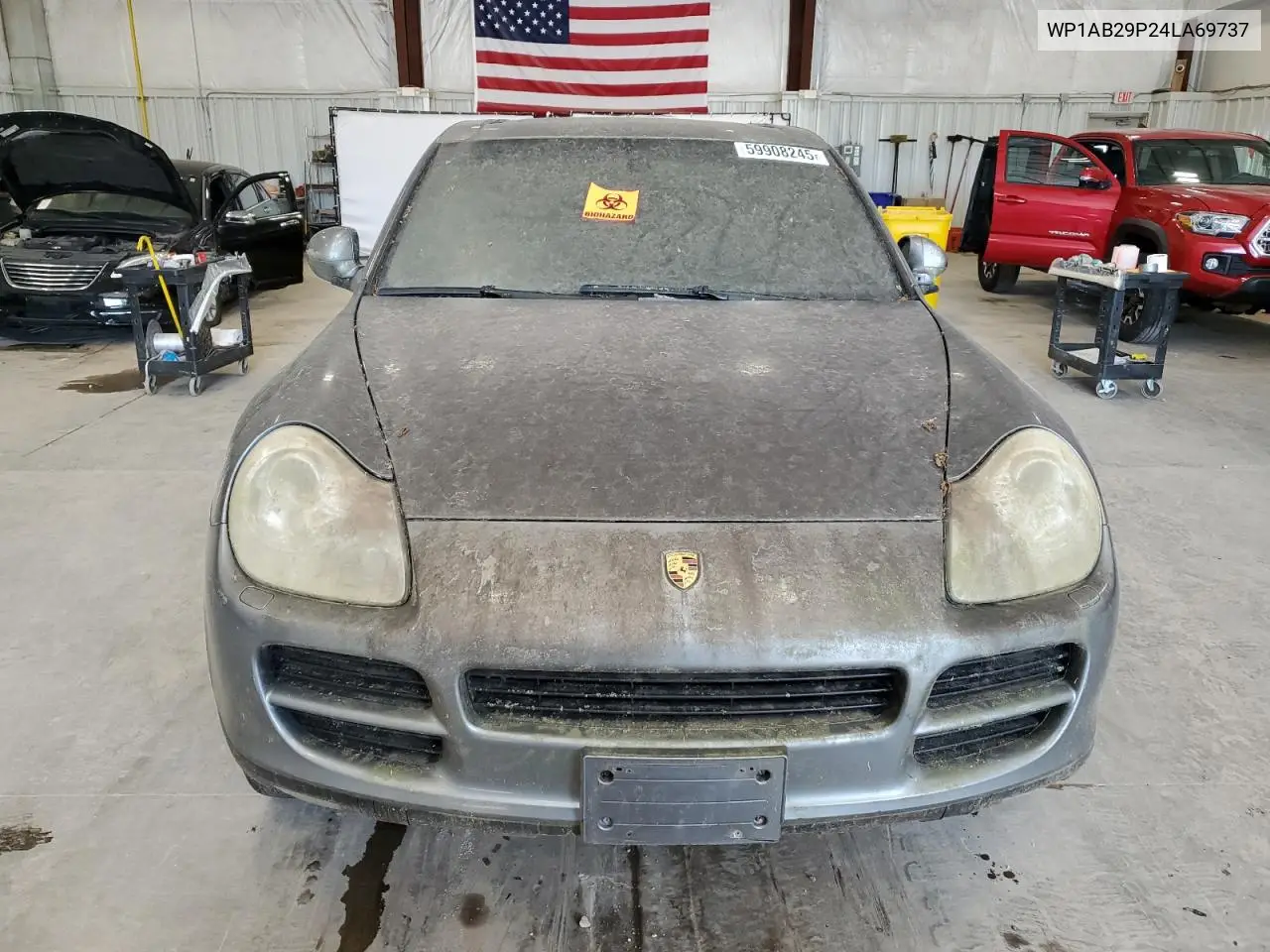 2004 Porsche Cayenne S VIN: WP1AB29P24LA69737 Lot: 59908245