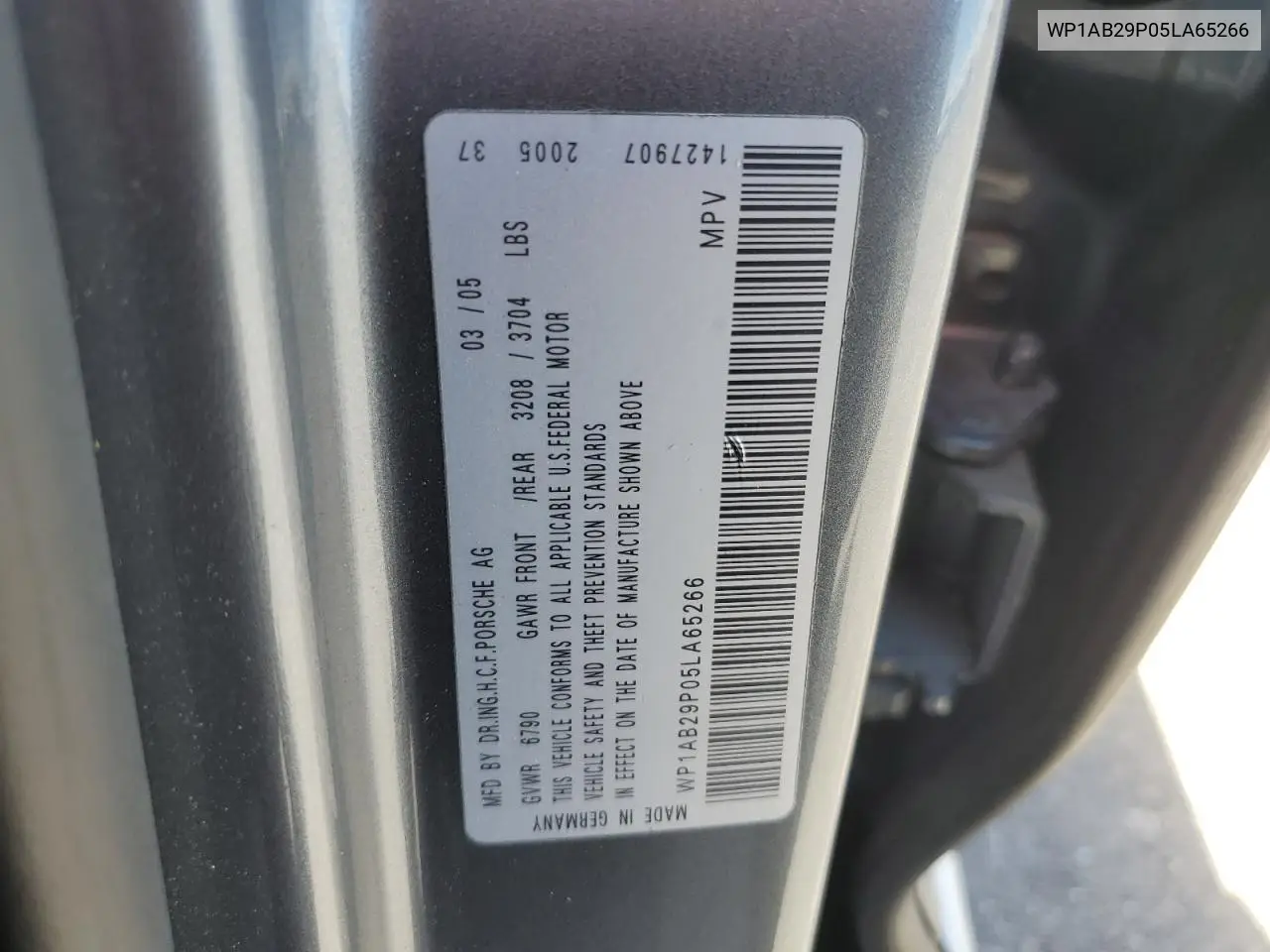2005 Porsche Cayenne S VIN: WP1AB29P05LA65266 Lot: 54900635