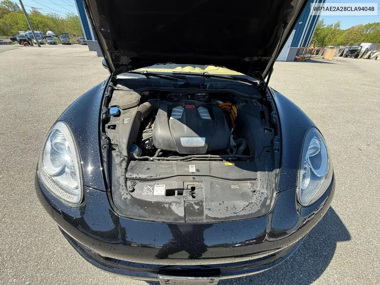 2012 Porsche Cayenne S Hybrid VIN: WP1AE2A28CLA94048 Lot: 56879555