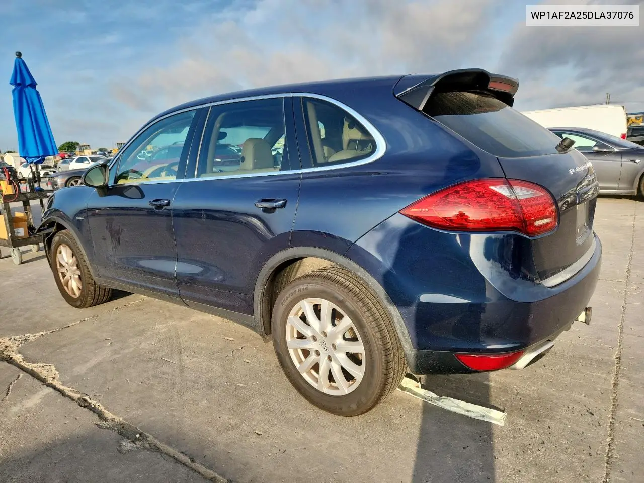 2013 Porsche Cayenne VIN: WP1AF2A25DLA37076 Lot: 62026655
