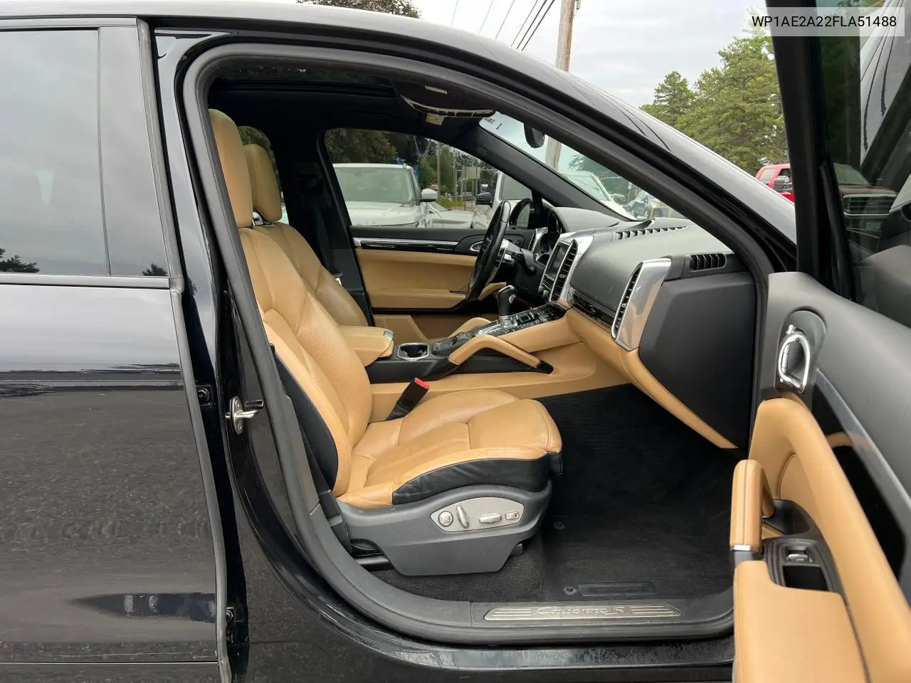 2015 Porsche Cayenne Se Hybrid VIN: WP1AE2A22FLA51488 Lot: 63196055