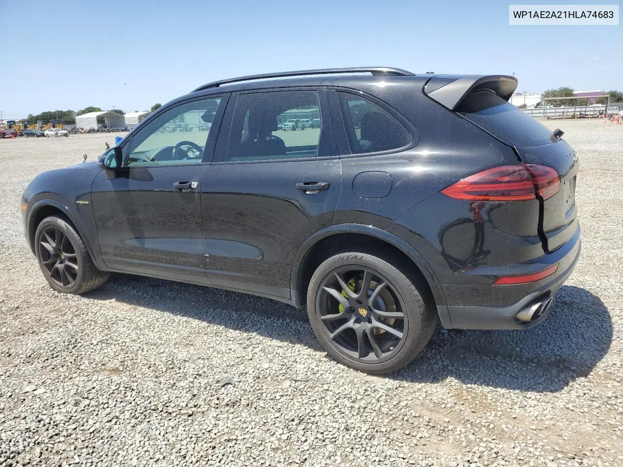 2017 Porsche Cayenne Se Hybrid Platinum VIN: WP1AE2A21HLA74683 Lot: 56571135