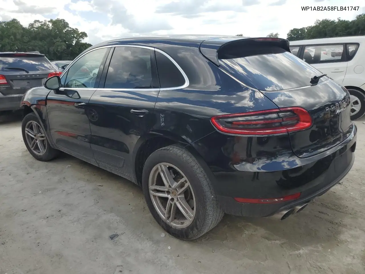 2015 Porsche Macan S VIN: WP1AB2A58FLB41747 Lot: 61950805