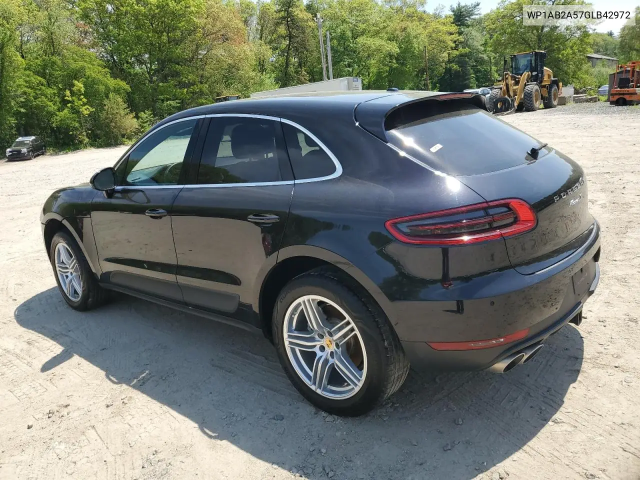 2016 Porsche Macan S VIN: WP1AB2A57GLB42972 Lot: 56473195