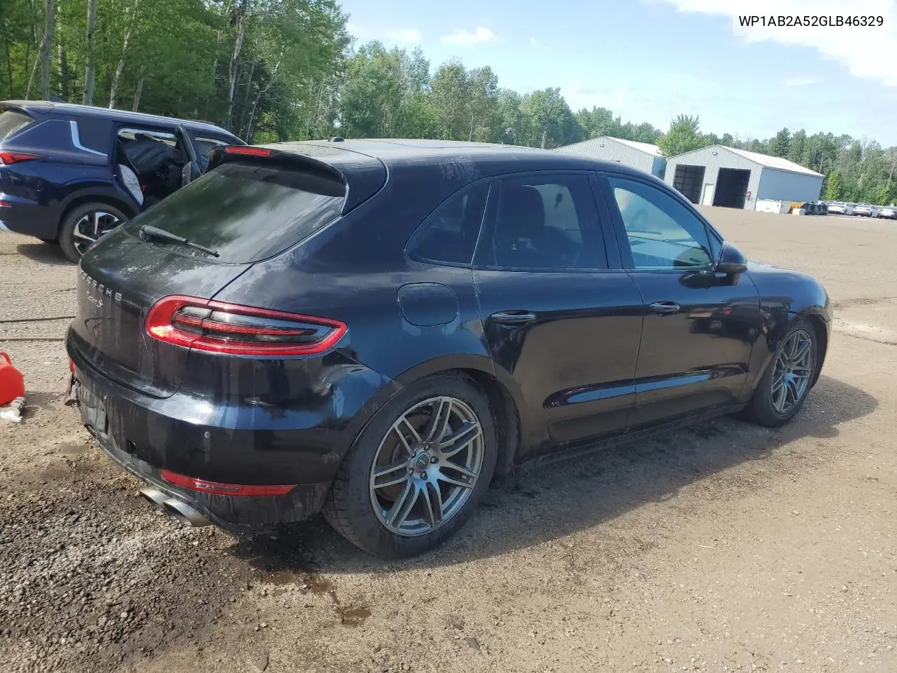 2016 Porsche Macan S VIN: WP1AB2A52GLB46329 Lot: 61754845