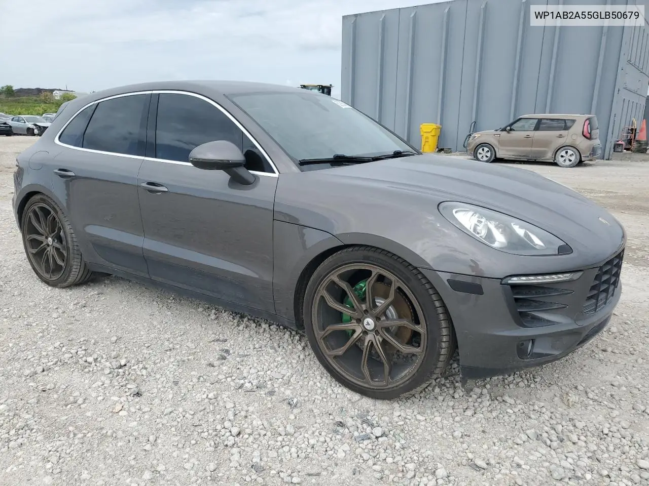2016 Porsche Macan S VIN: WP1AB2A55GLB50679 Lot: 62983465