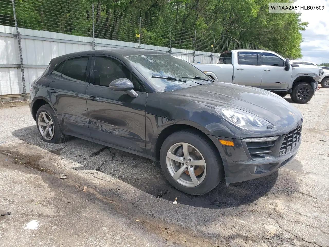 2017 Porsche Macan VIN: WP1AA2A51HLB07509 Lot: 54740445