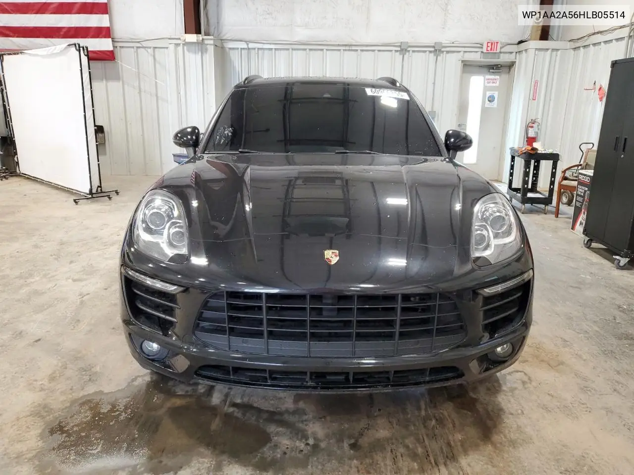2017 Porsche Macan VIN: WP1AA2A56HLB05514 Lot: 60966855