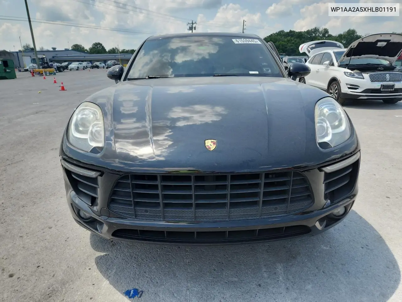 2017 Porsche Macan VIN: WP1AA2A5XHLB01191 Lot: 61559445