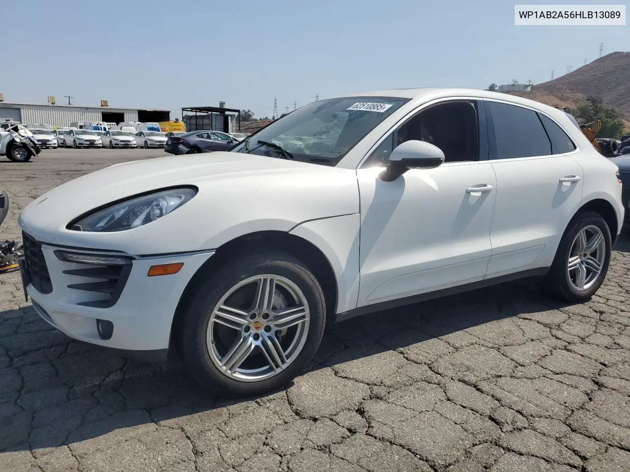 2017 Porsche Macan S VIN: WP1AB2A56HLB13089 Lot: 62510885