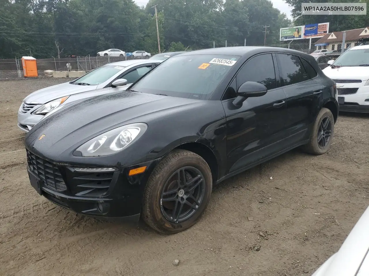 2017 Porsche Macan VIN: WP1AA2A50HLB07596 Lot: 62682545
