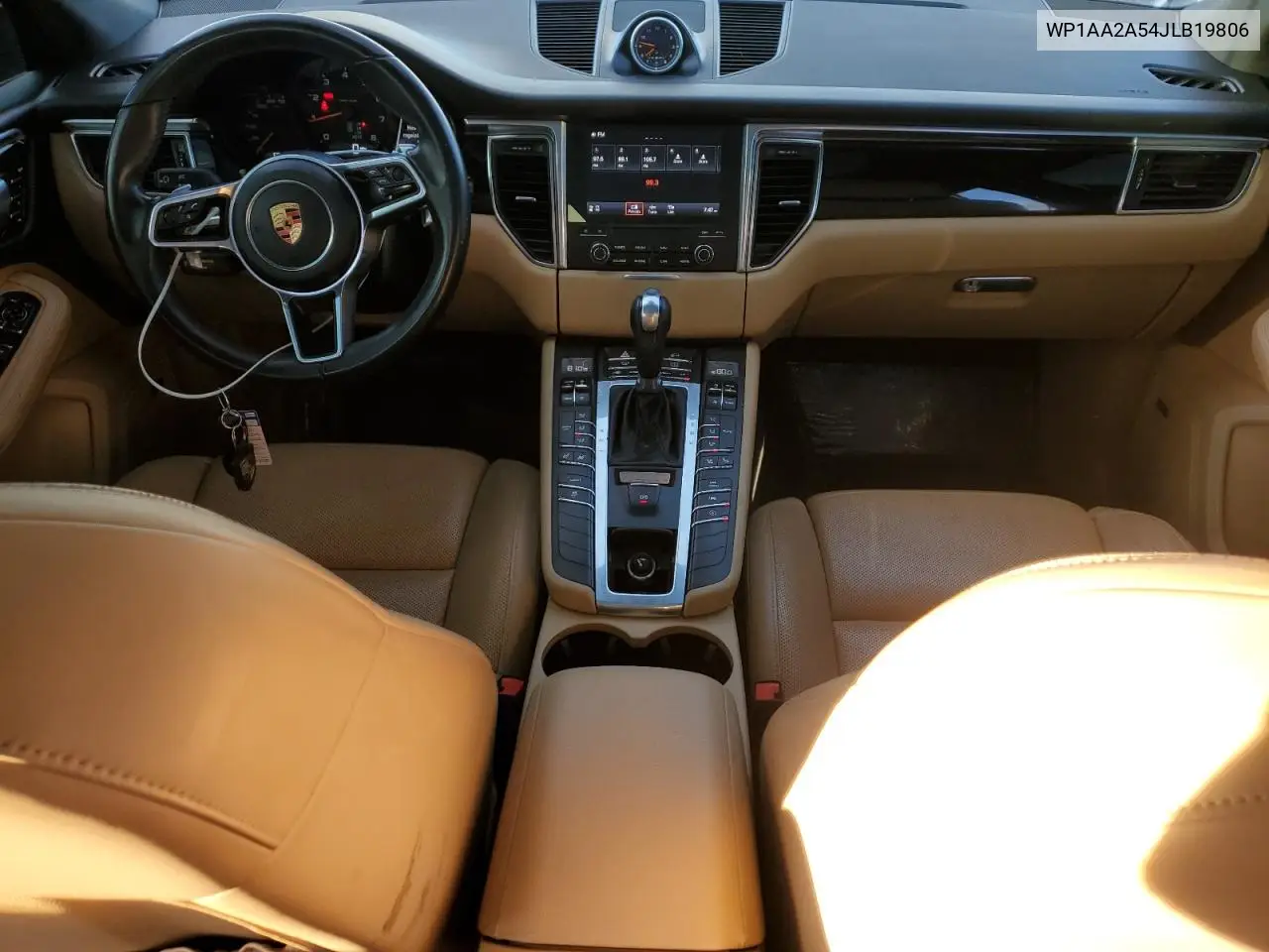 2018 Porsche Macan VIN: WP1AA2A54JLB19806 Lot: 41476185