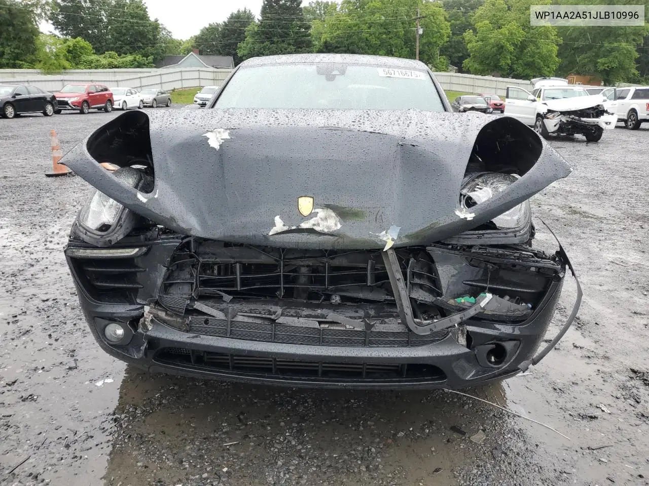 2018 Porsche Macan VIN: WP1AA2A51JLB10996 Lot: 56716675