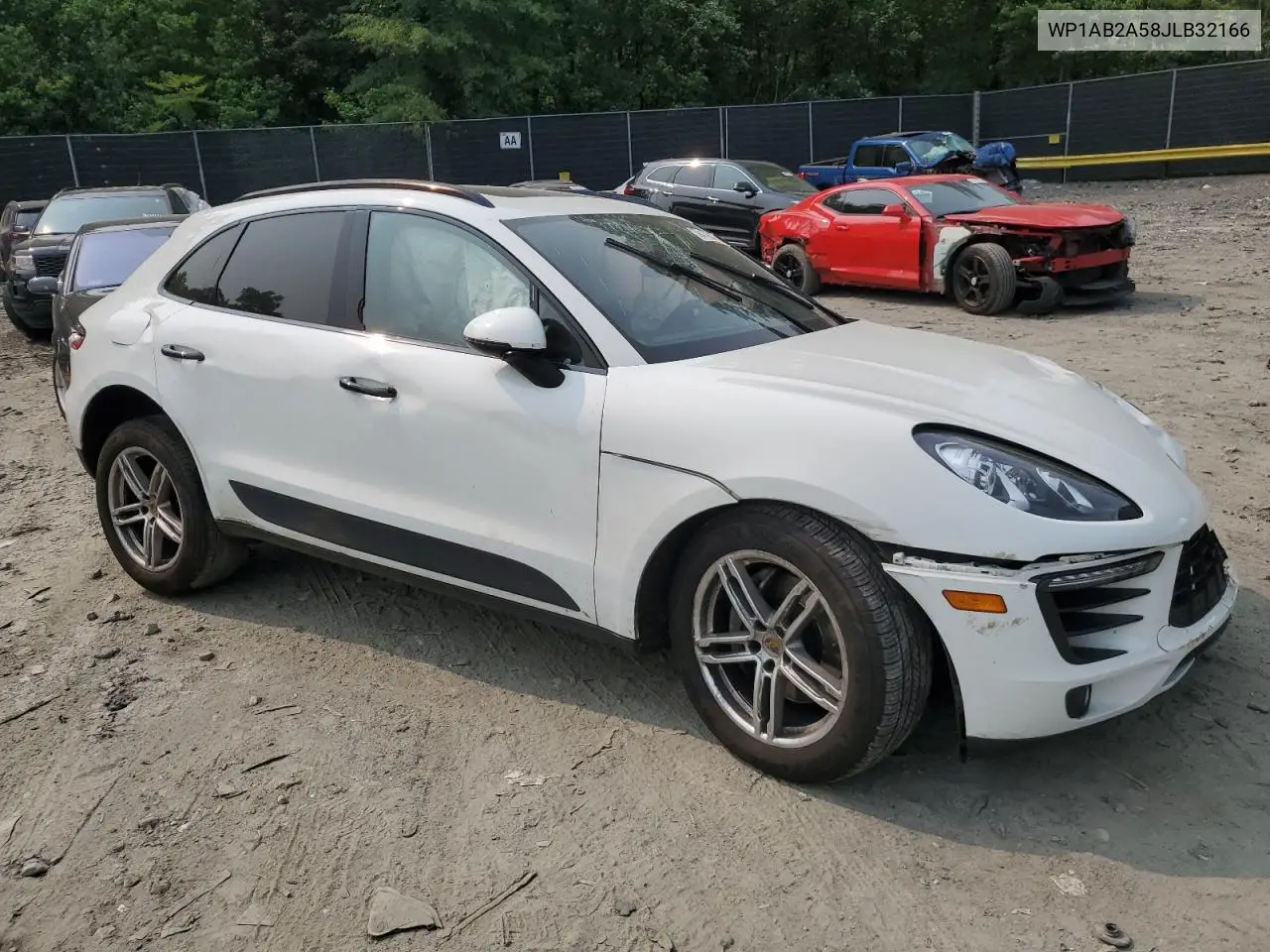 2018 Porsche Macan S VIN: WP1AB2A58JLB32166 Lot: 59410615