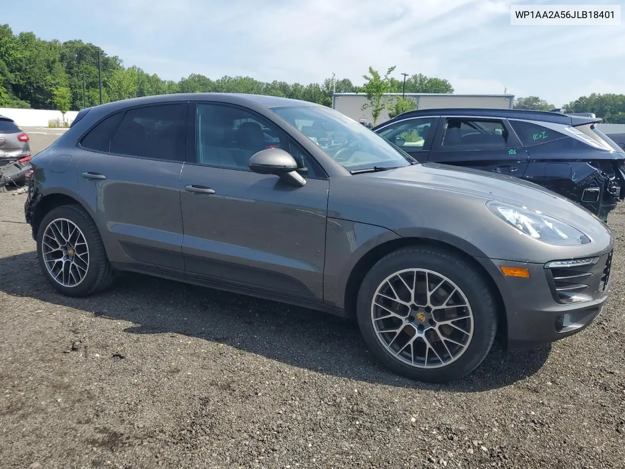 2018 Porsche Macan VIN: WP1AA2A56JLB18401 Lot: 62336925