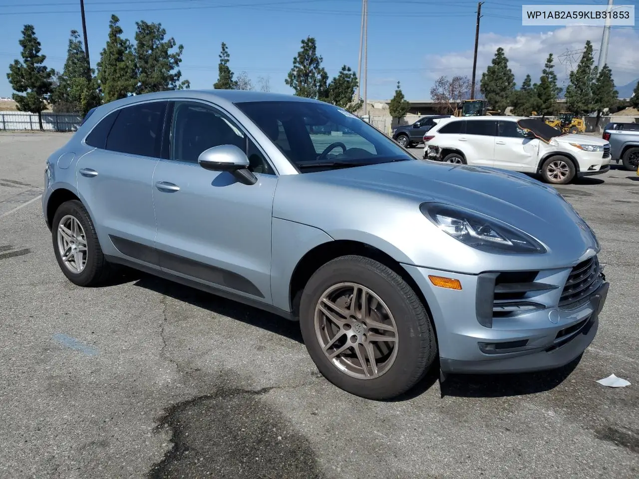 2019 Porsche Macan S VIN: WP1AB2A59KLB31853 Lot: 51647145