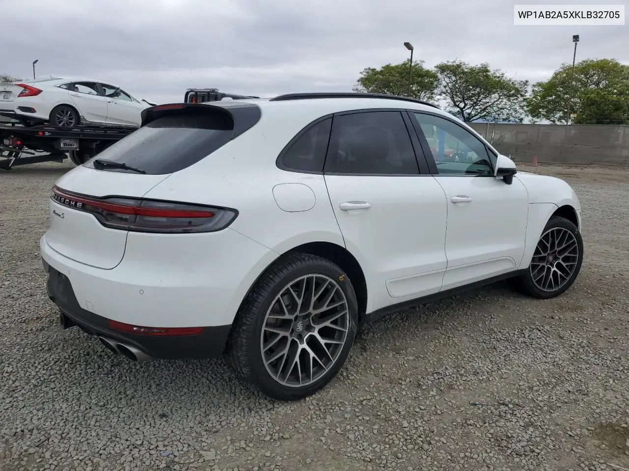 2019 Porsche Macan S VIN: WP1AB2A5XKLB32705 Lot: 55516255