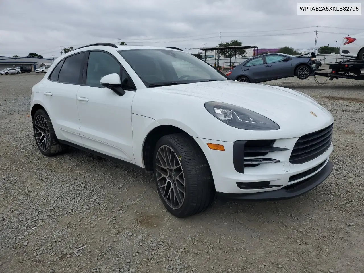 2019 Porsche Macan S VIN: WP1AB2A5XKLB32705 Lot: 55516255
