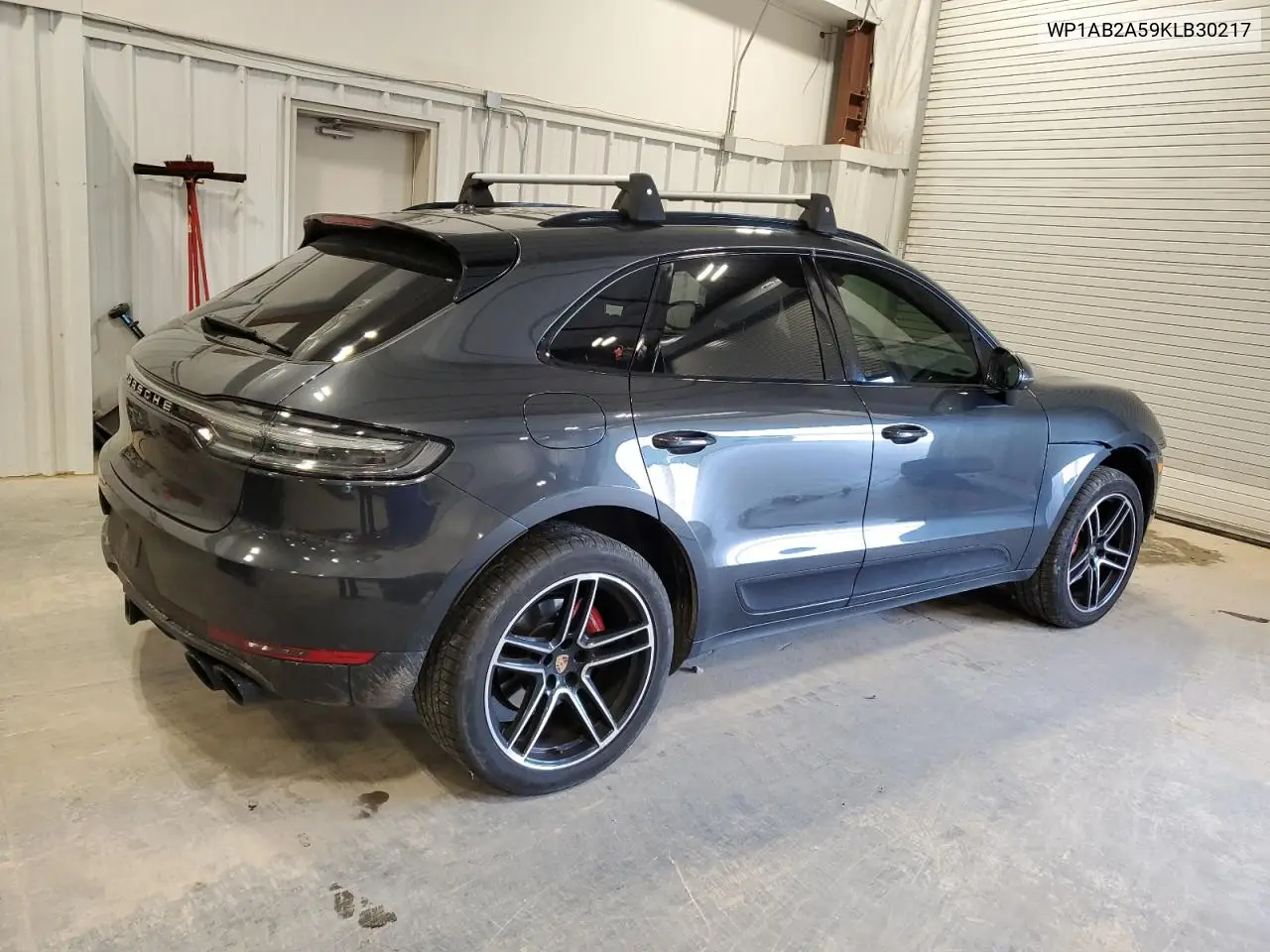 2019 Porsche Macan S VIN: WP1AB2A59KLB30217 Lot: 55842105