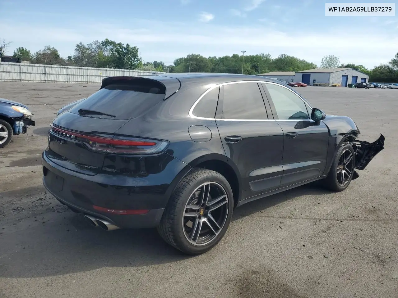 2020 Porsche Macan S VIN: WP1AB2A59LLB37279 Lot: 56124765