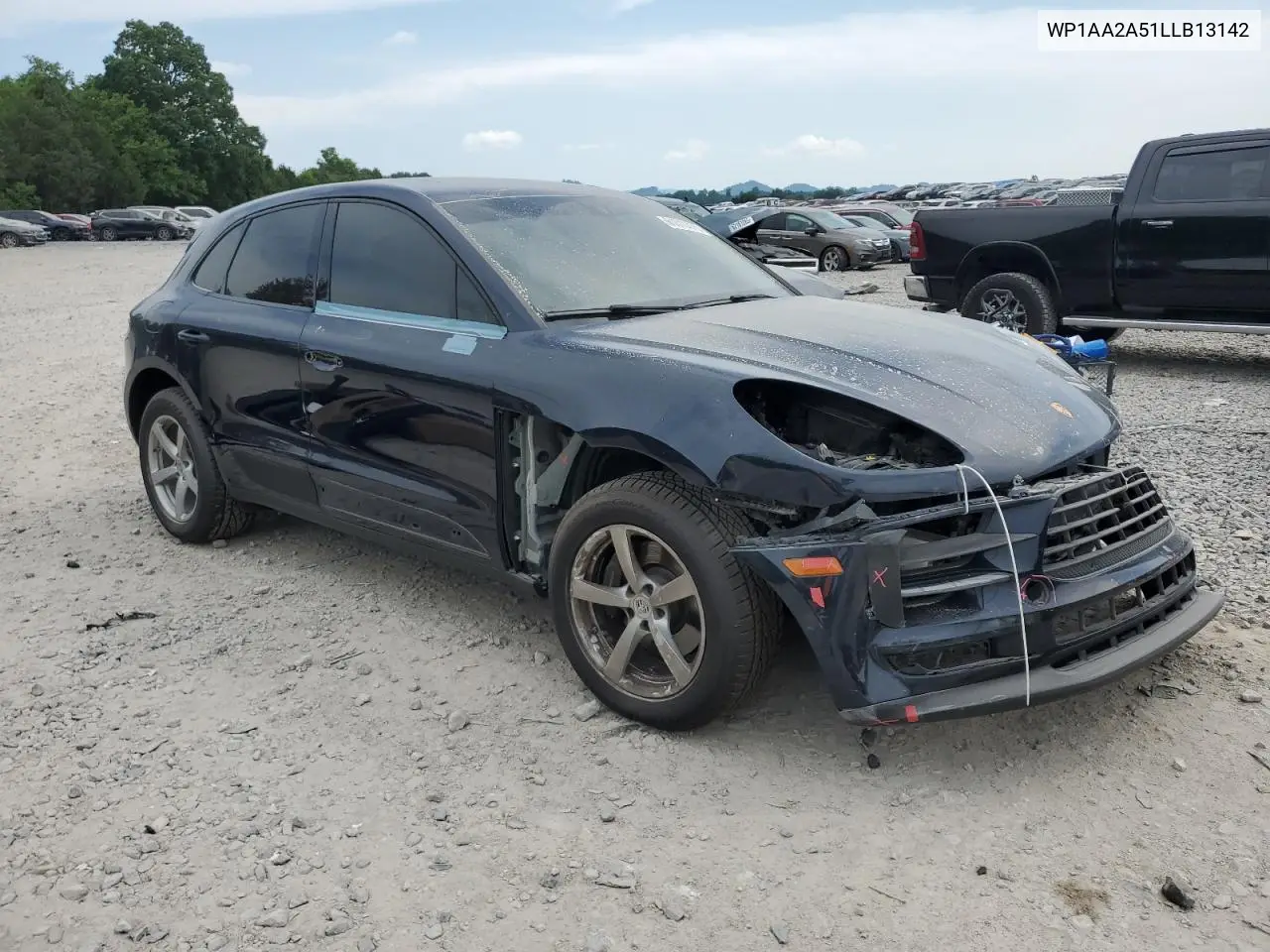 2020 Porsche Macan VIN: WP1AA2A51LLB13142 Lot: 61010475