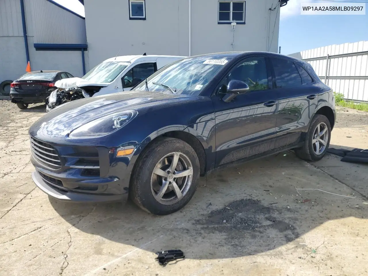 2021 Porsche Macan VIN: WP1AA2A58MLB09297 Lot: 56110355