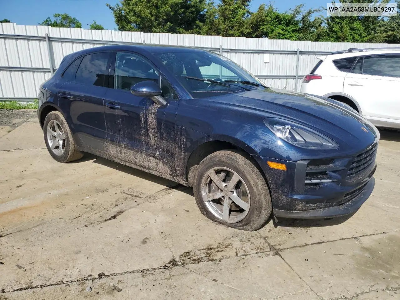 2021 Porsche Macan VIN: WP1AA2A58MLB09297 Lot: 56110355