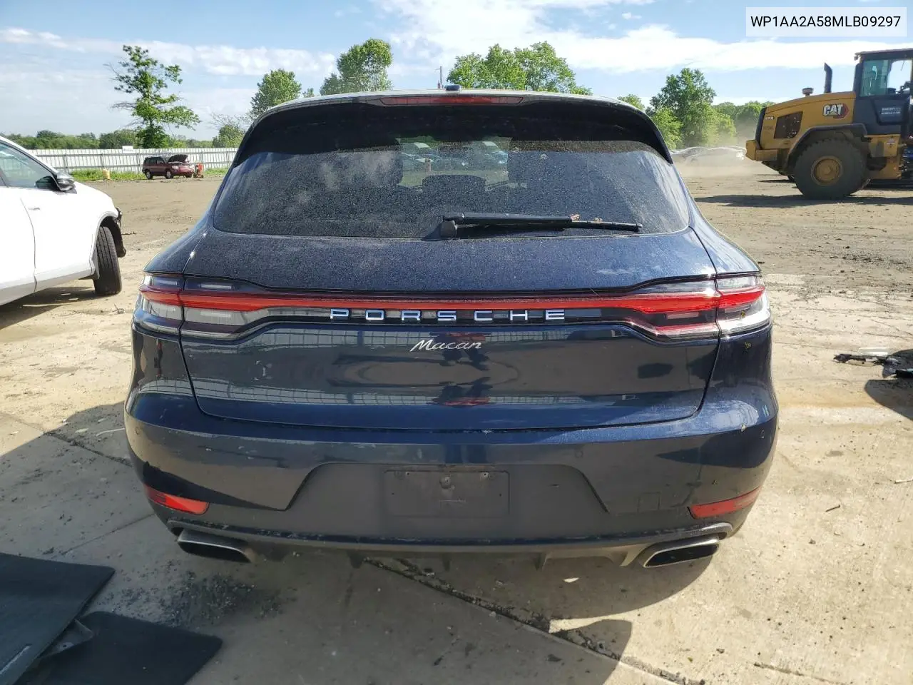 2021 Porsche Macan VIN: WP1AA2A58MLB09297 Lot: 56110355