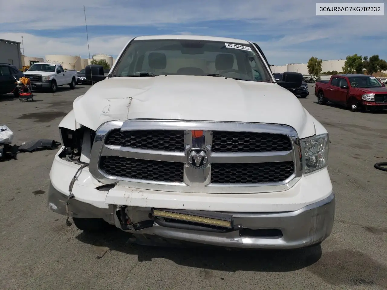2019 Ram 1500 Classic Tradesman VIN: 3C6JR6AG7KG702332 Lot: 62738585
