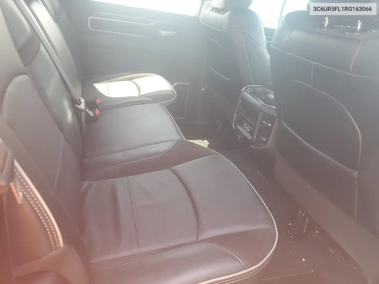 2024 Ram 2500 Laramie VIN: 3C6UR5FL1RG163066 Lot: 59680265