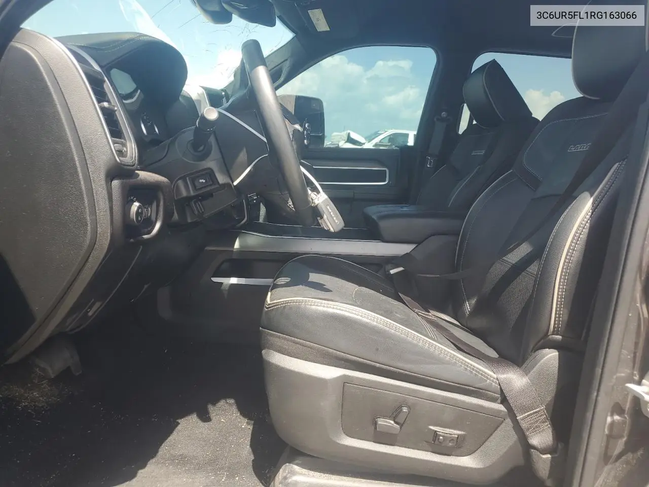 2024 Ram 2500 Laramie VIN: 3C6UR5FL1RG163066 Lot: 59680265
