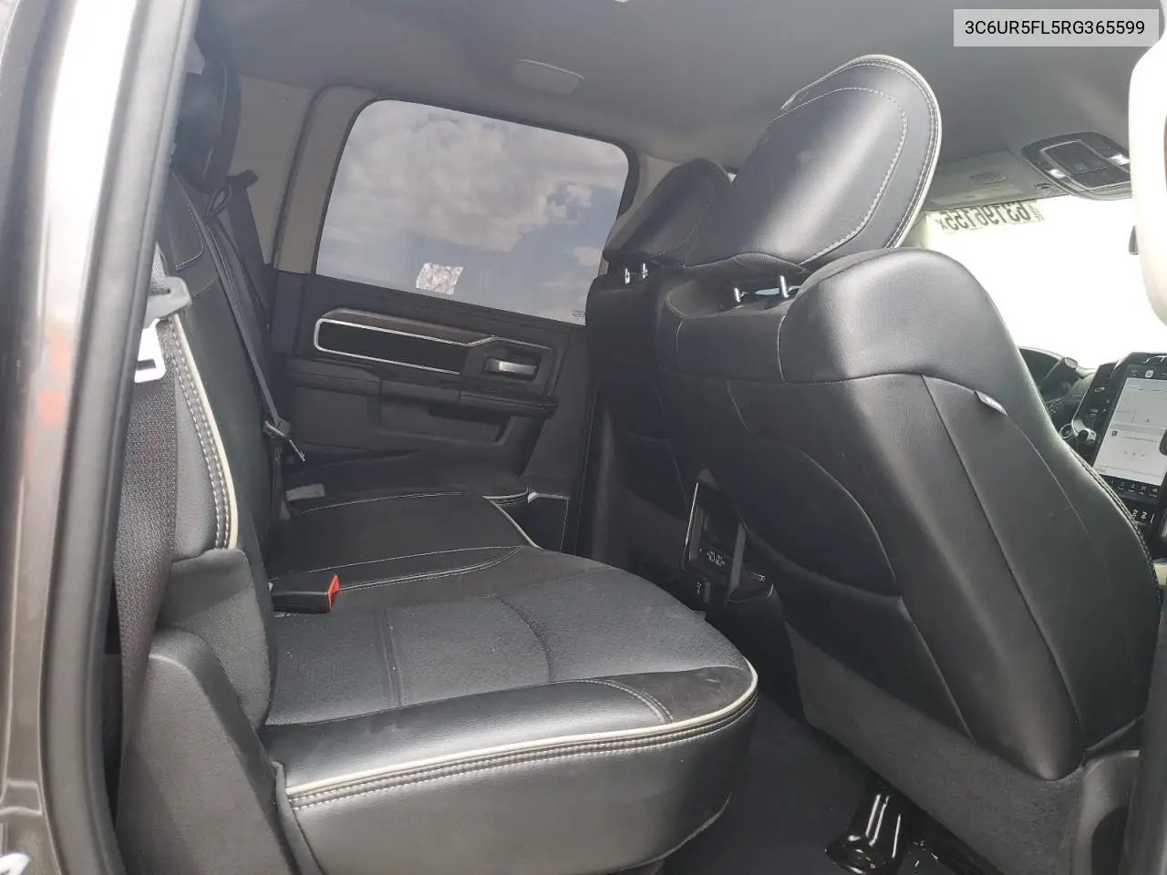 2024 Ram 2500 Laramie VIN: 3C6UR5FL5RG365599 Lot: 63196155
