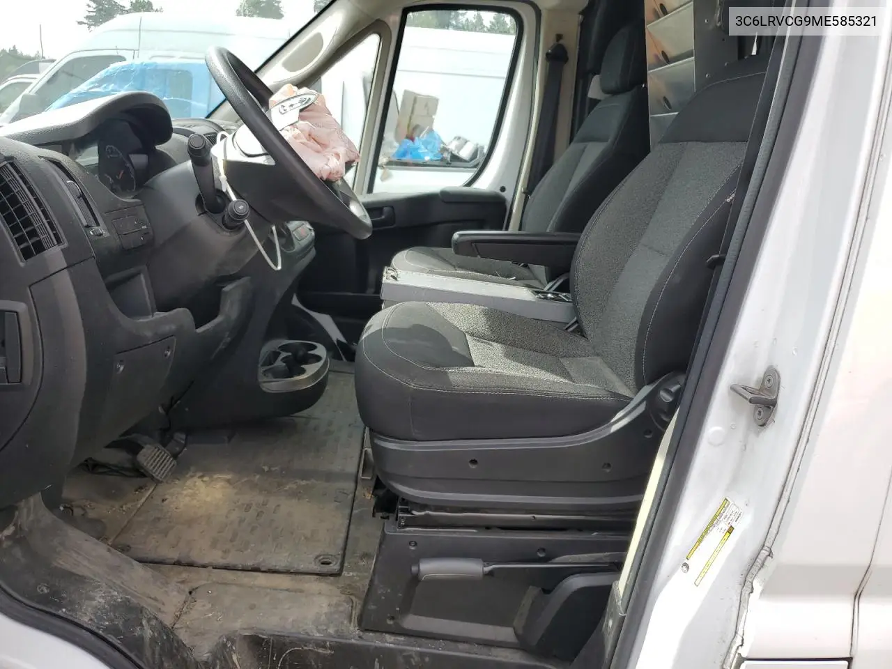 2021 Ram Promaster 2500 2500 High VIN: 3C6LRVCG9ME585321 Lot: 55658635