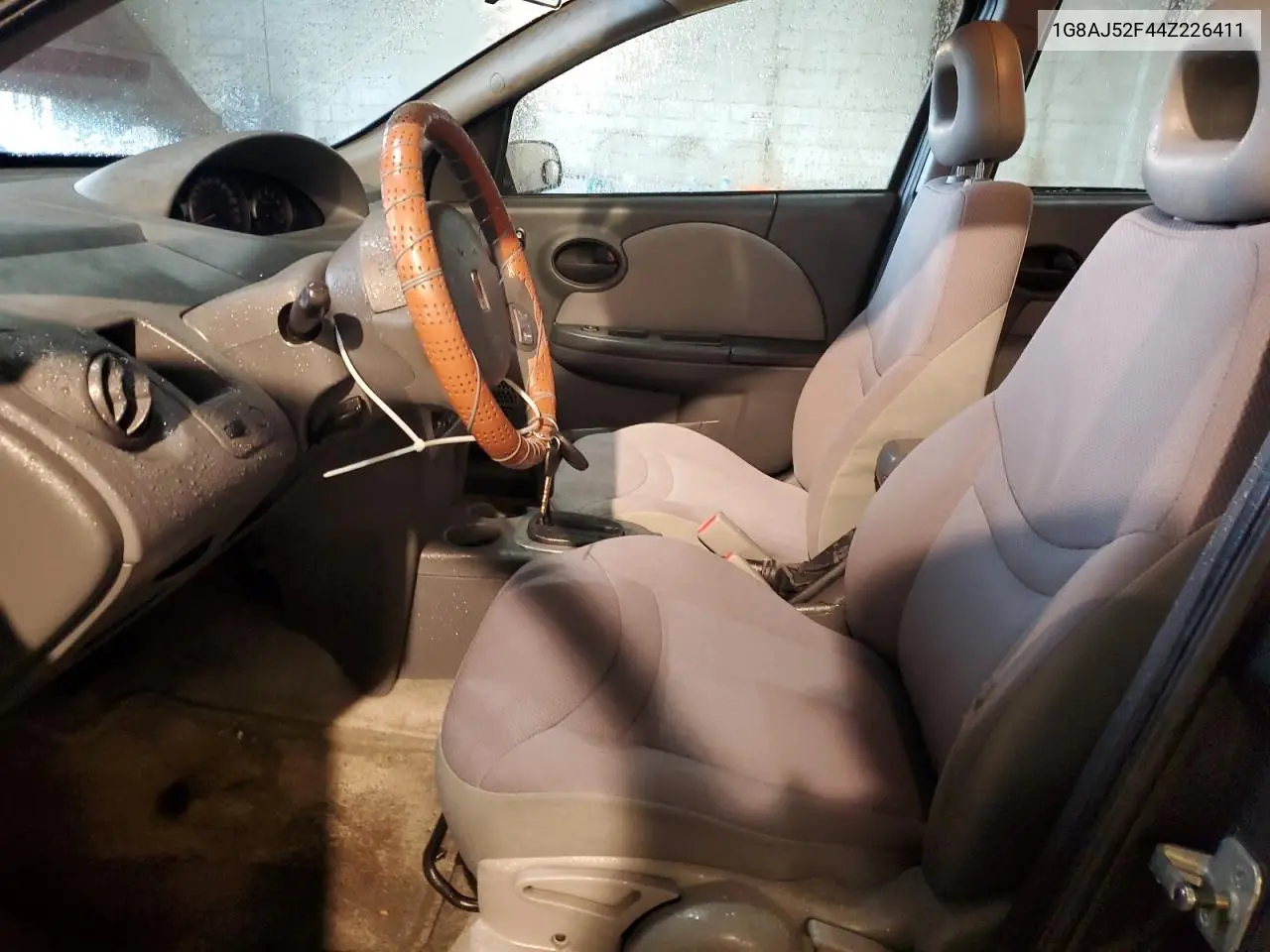 2004 Saturn Ion Level 2 VIN: 1G8AJ52F44Z226411 Lot: 57039595