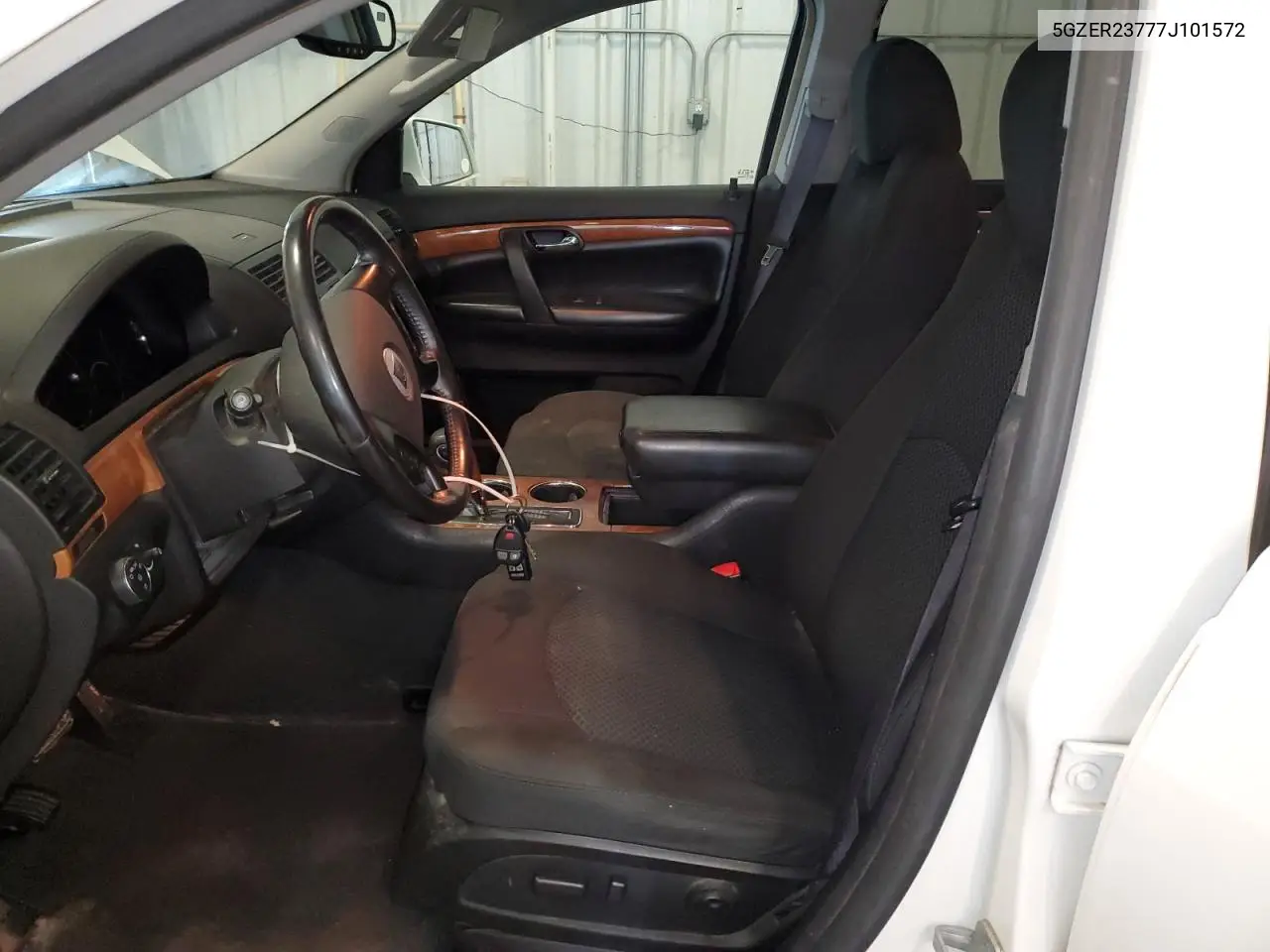 2007 Saturn Outlook Xr VIN: 5GZER23777J101572 Lot: 65717685