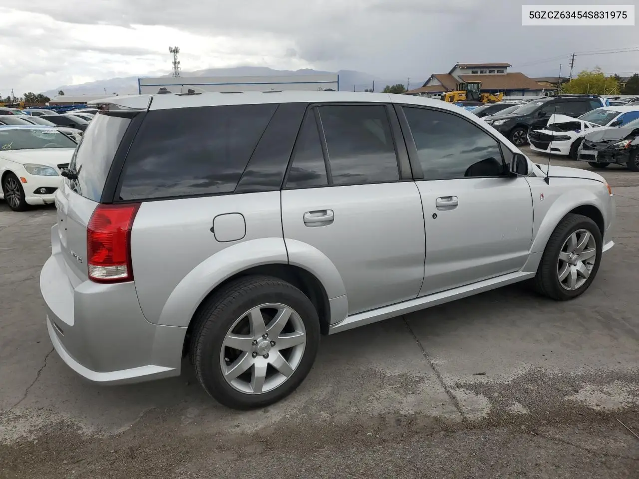 2004 Saturn Vue VIN: 5GZCZ63454S831975 Lot: 55935015