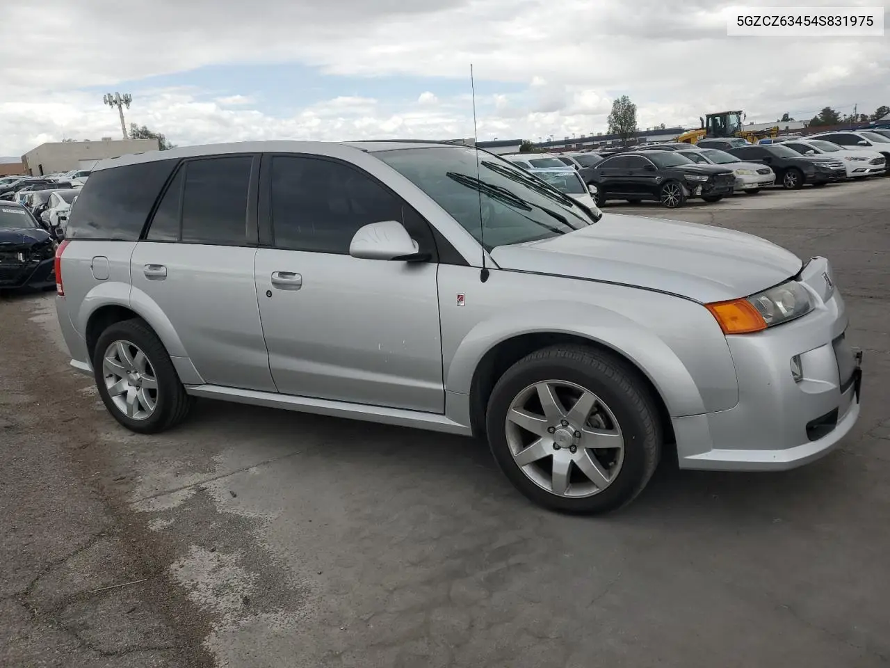 2004 Saturn Vue VIN: 5GZCZ63454S831975 Lot: 55935015