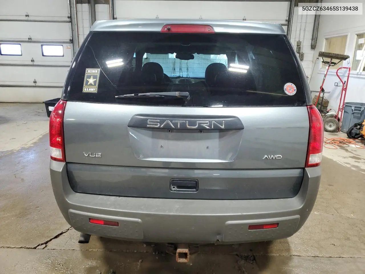 2005 Saturn Vue VIN: 5GZCZ63465S139438 Lot: 64807095