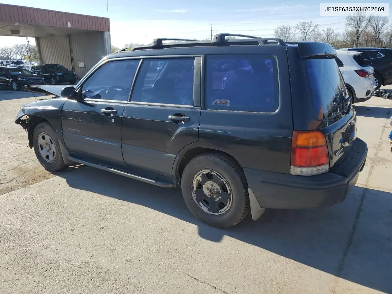 1999 Subaru Forester L VIN: JF1SF6353XH702669 Lot: 53894245