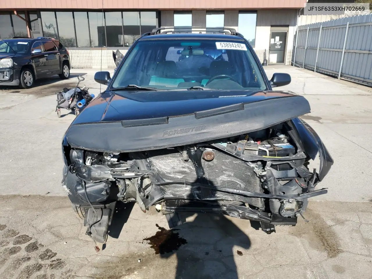 1999 Subaru Forester L VIN: JF1SF6353XH702669 Lot: 53894245