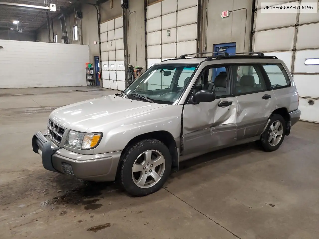 2000 Subaru Forester S VIN: JF1SF6558YH706196 Lot: 55601125