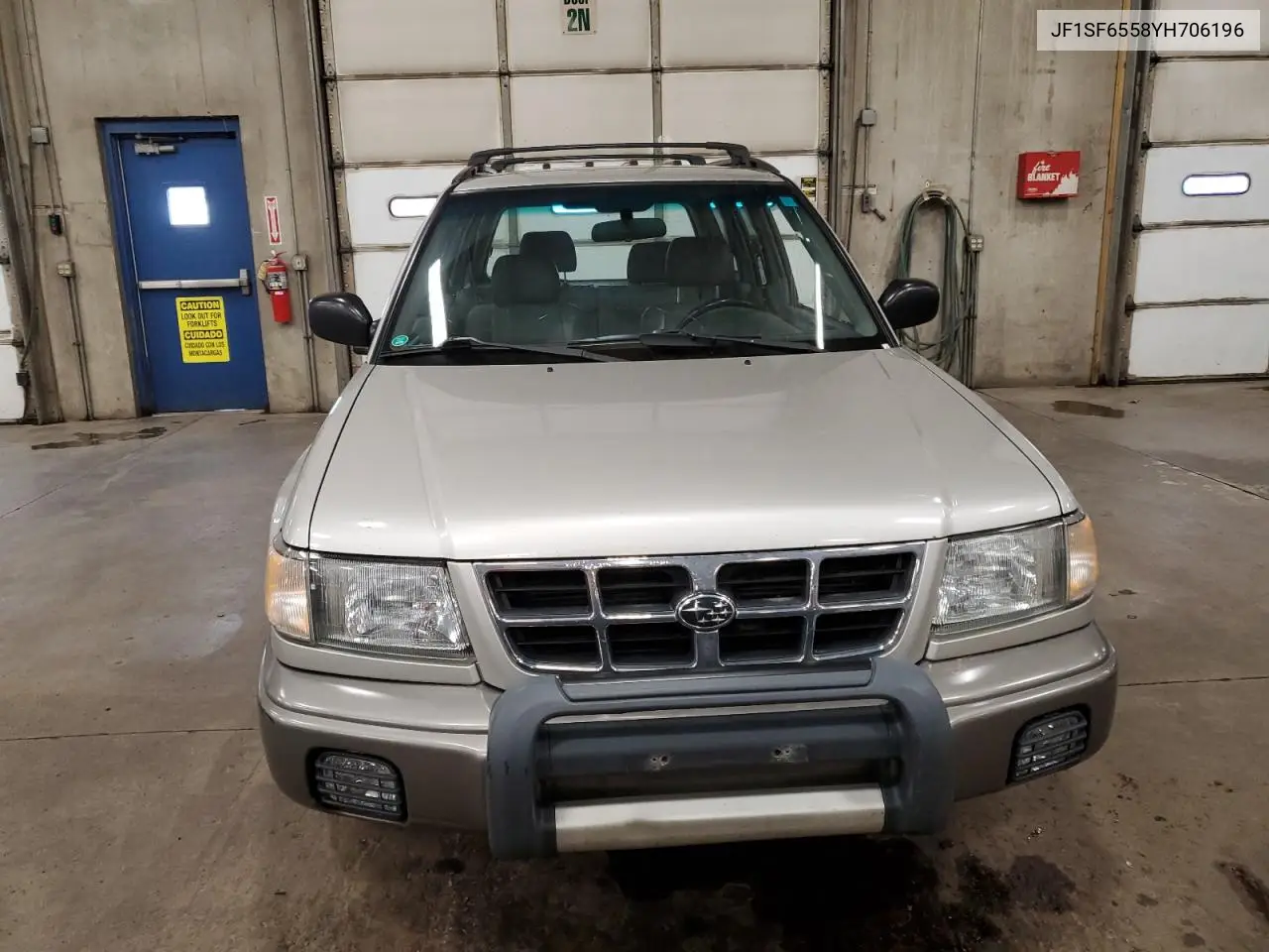 2000 Subaru Forester S VIN: JF1SF6558YH706196 Lot: 55601125