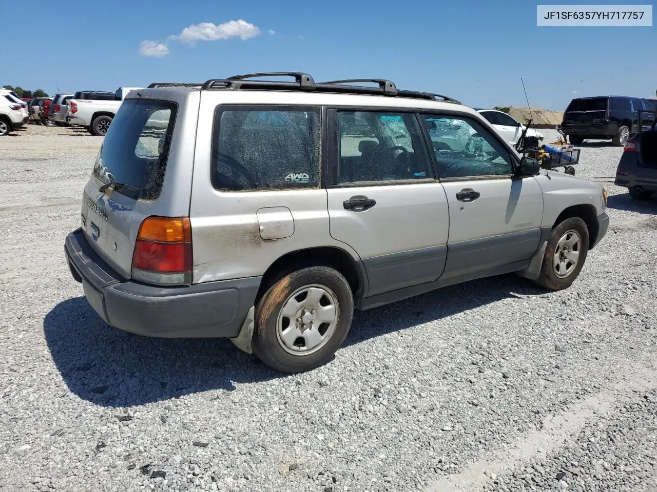 2000 Subaru Forester L VIN: JF1SF6357YH717757 Lot: 58198175