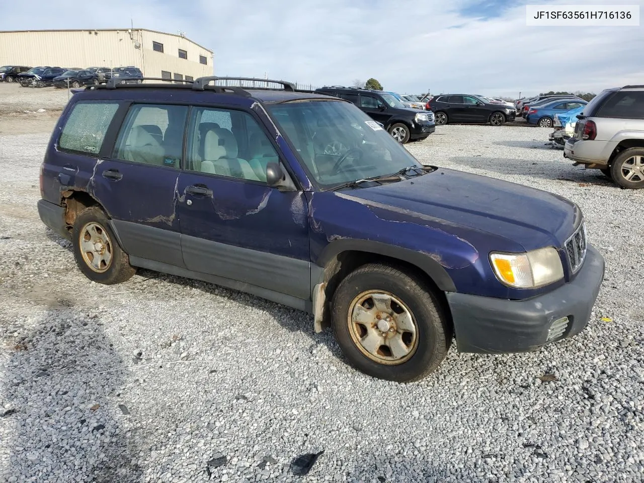 2001 Subaru Forester L VIN: JF1SF63561H716136 Lot: 42360735