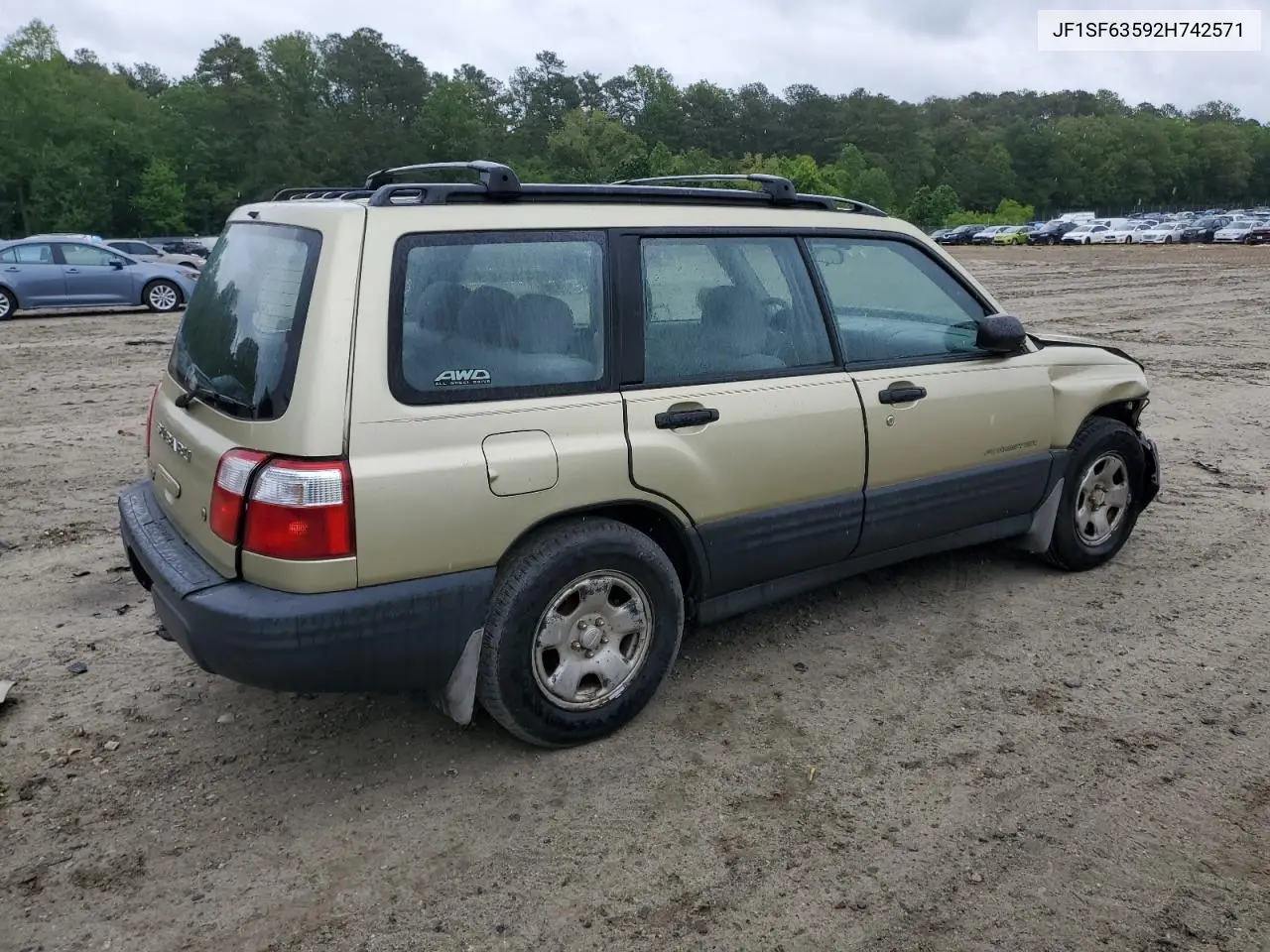 2002 Subaru Forester L VIN: JF1SF63592H742571 Lot: 56891745