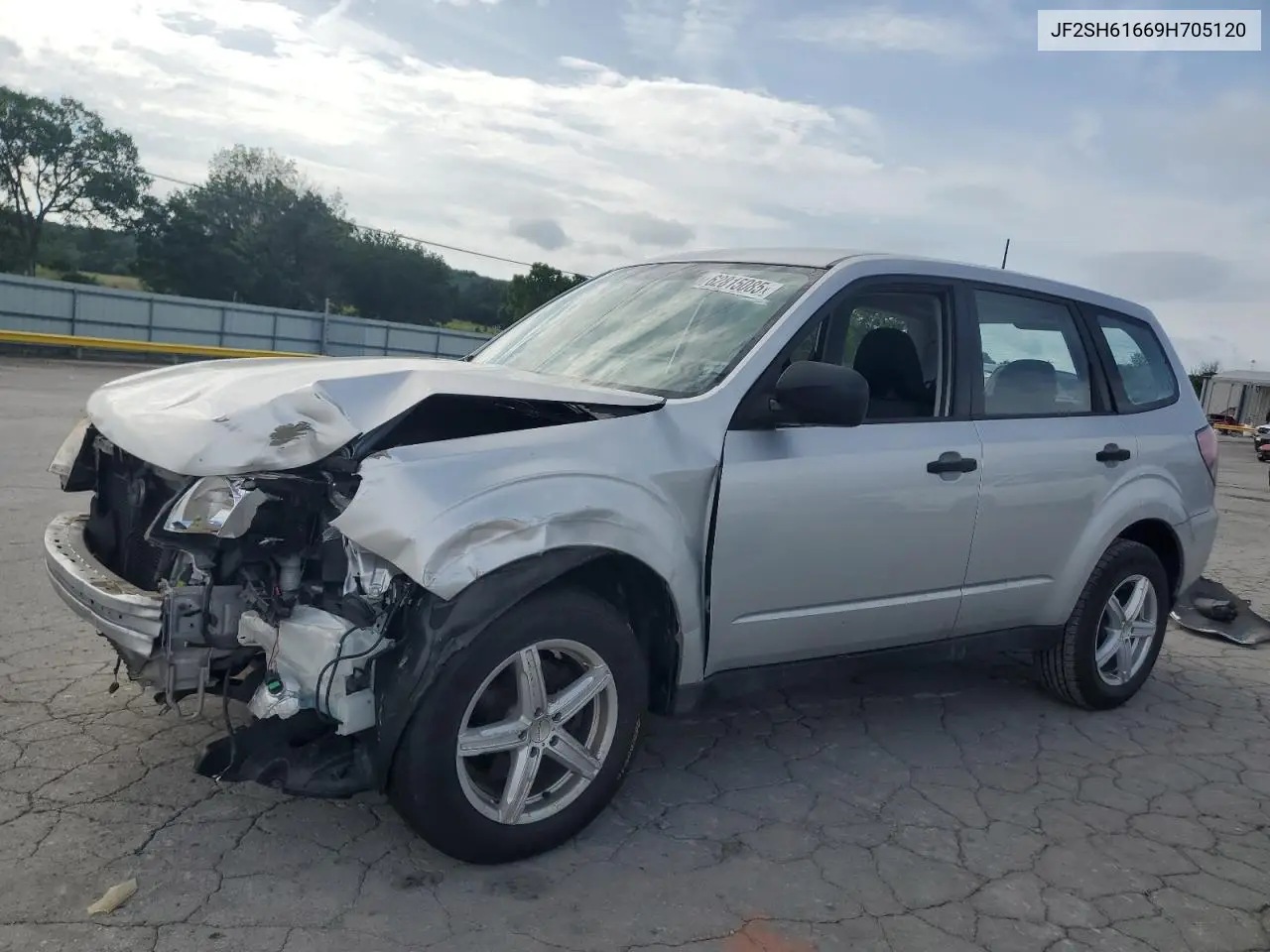 2009 Subaru Forester 2.5X VIN: JF2SH61669H705120 Lot: 62815085