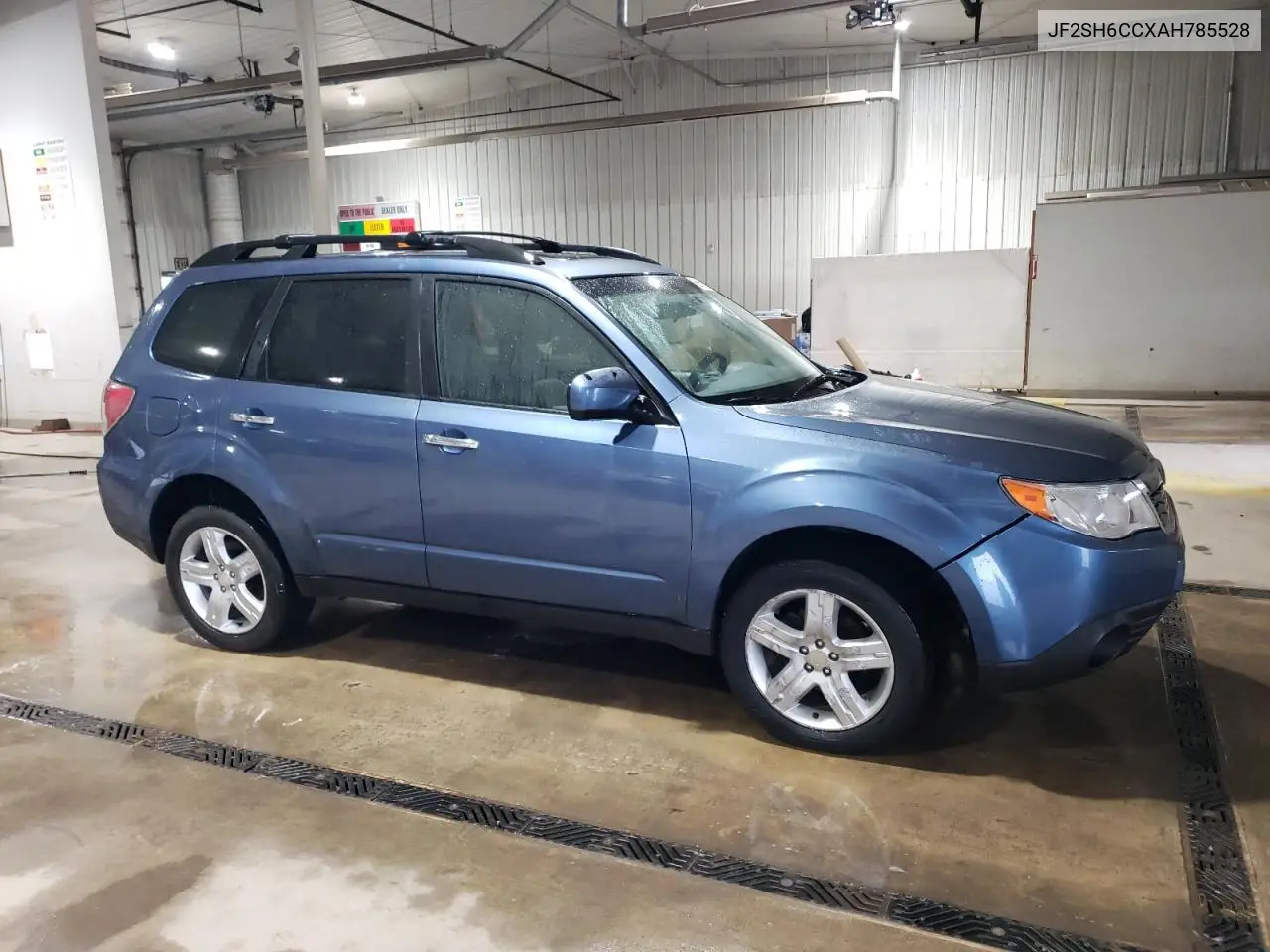 2010 Subaru Forester 2.5X Premium VIN: JF2SH6CCXAH785528 Lot: 56017375